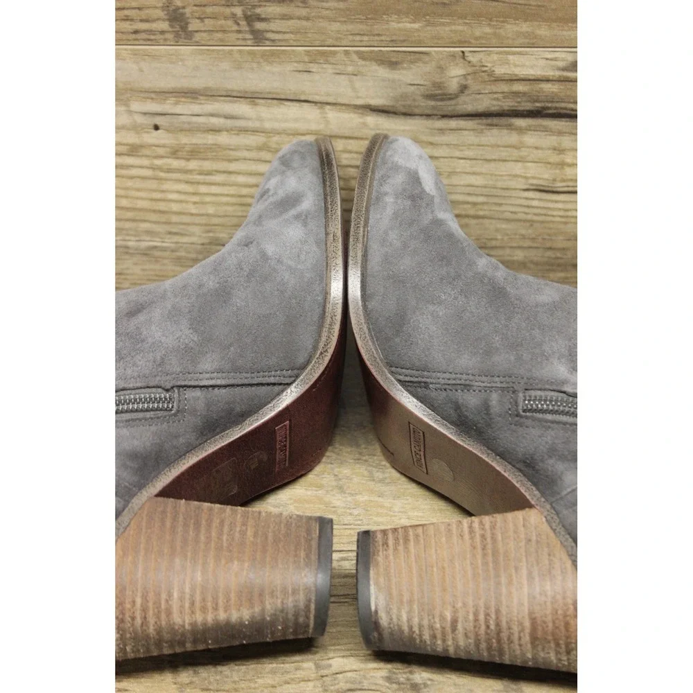 Vince Camuto Fritan Women's 7M Gray Suede Ankle Boots Stack Heel Casual Mod‎